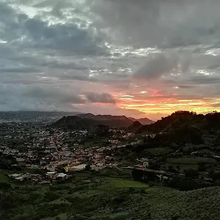 アパート Anaga Y La Laguna A Tus Pies サンタクルスデテネリフェ