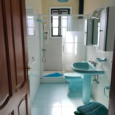 Anaga Y La Laguna A Tus Pies * サンタクルスデテネリフェ